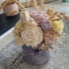 soap and candle flowers in box