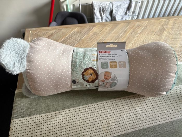 Brand New: Nuby Tummy Time Pillow