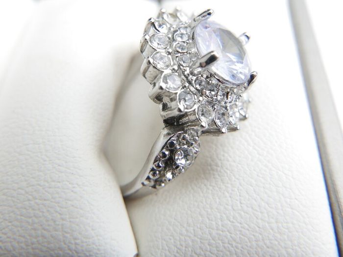 Vintage 925 Sterling Silver Flower Cz Cluster Ring size U - 5,4g