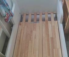 Extendable child bed