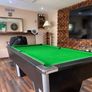 Pool table Image 3