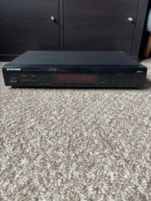 Pioneer F-203RDS Stereo FM/AM Digital Tuner