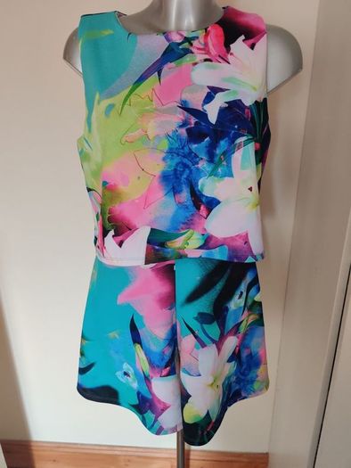 Jessica with love floral playsuit size UK14/16 EU42/44 Postage included