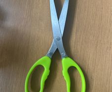 Scissors for cutting herbs