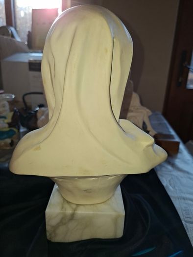 Beautiful Old Bust of Mary by Prof. Bessi on a Marble Base, Postage Available or Collection is always welcome and Recommended in Rochfortbridge Westmeath