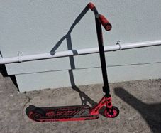 MGX stuntt scooter
