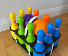 Bowling Pins & Balls Set