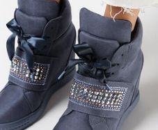 Glam Wedges / Sneakers / Lace Up Shoes size 6