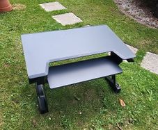 Ergotron WorkFit-T Medium Stand up desk