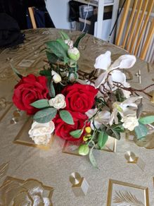 Artificial flowers