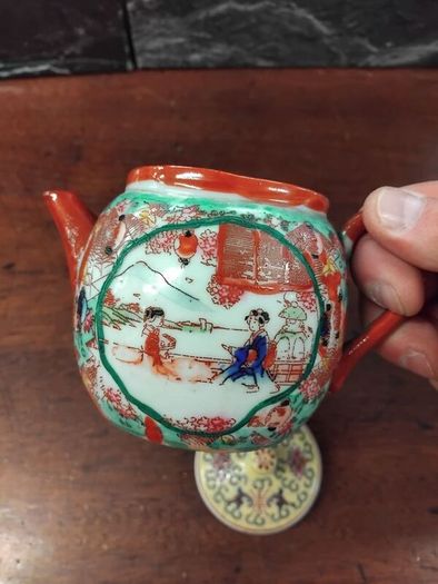 Antique Chinese Ceramic tea pot