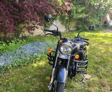 Royal Enfield  Classic 350