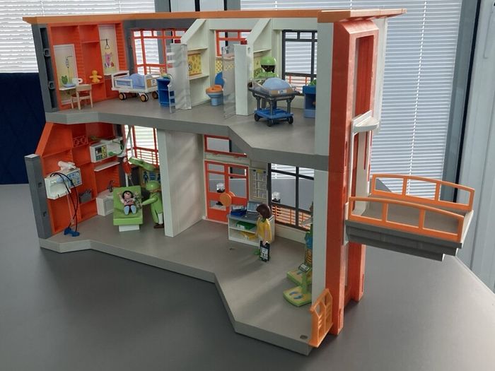 Playmobil Childrens Hospital