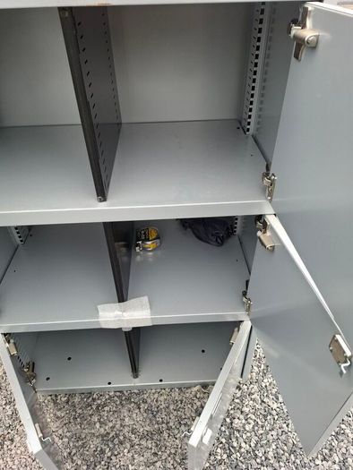 storage  lockers
