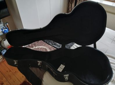 Thomann Jumbo Case and Keys