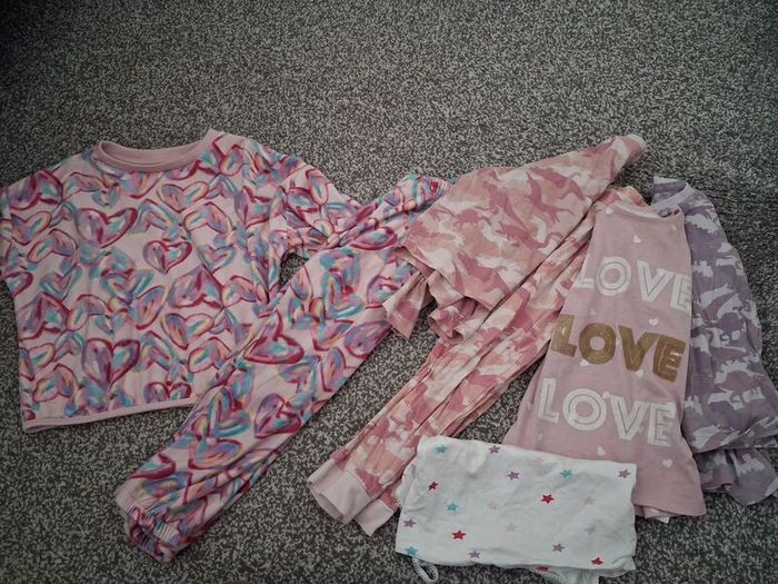 Girls clothes bundle