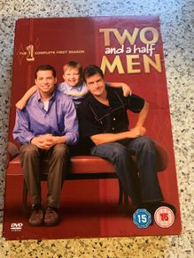 Two and a Half Men - Season 1 DVD Boxset - 24 episodes in 4 discs