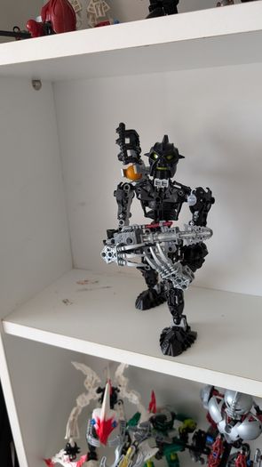 Bionicle Toa Inika Nuparu