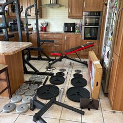 Without Doubt Best Gym Weightlifting Set Up, Power Squat Rack, Bench, Olympic Weights, Bars, Tri Dip!!!