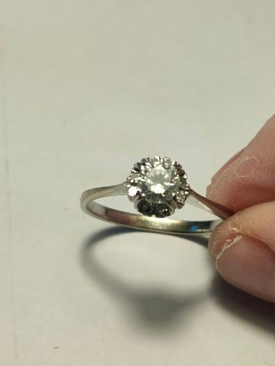 Diamond cluster engagement ring with papers
