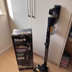 Shark Stratos Anti Hair Wrap Plus Pet Pro Cordless Vacuum [Double Battery]