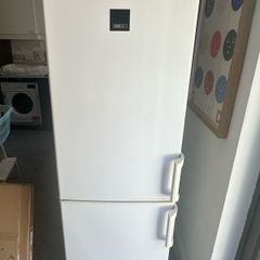 Zanussi fridge freezer
