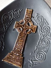 Celtic design ceramic dish