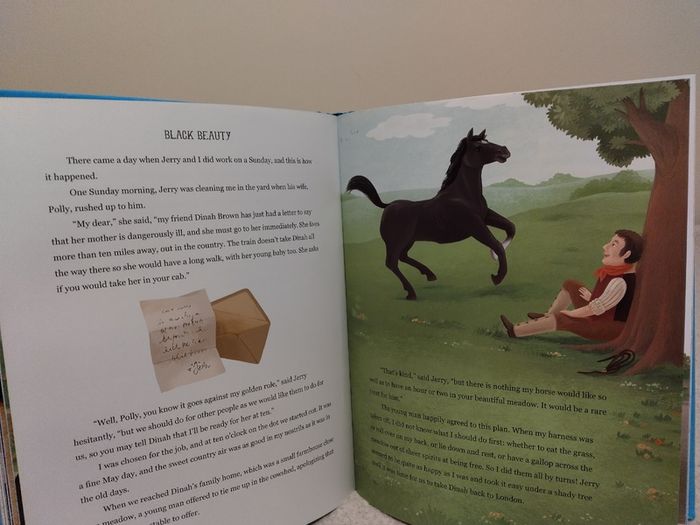 A Treasury Of Classic Stories Hardback Book