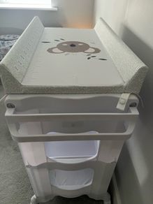 baby bath and changing table