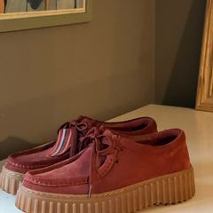 Clarks classical