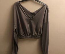 Boohoo grey top (small)