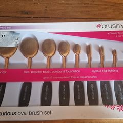 Brushworks 10pc oval makeup brush set