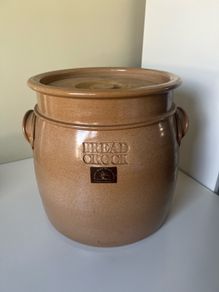 Kiltea Bread Crock