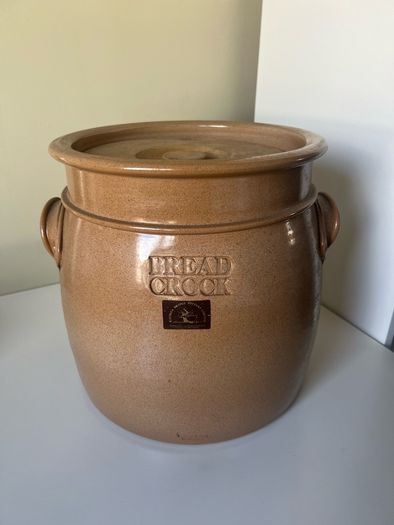Kiltea Bread Crock