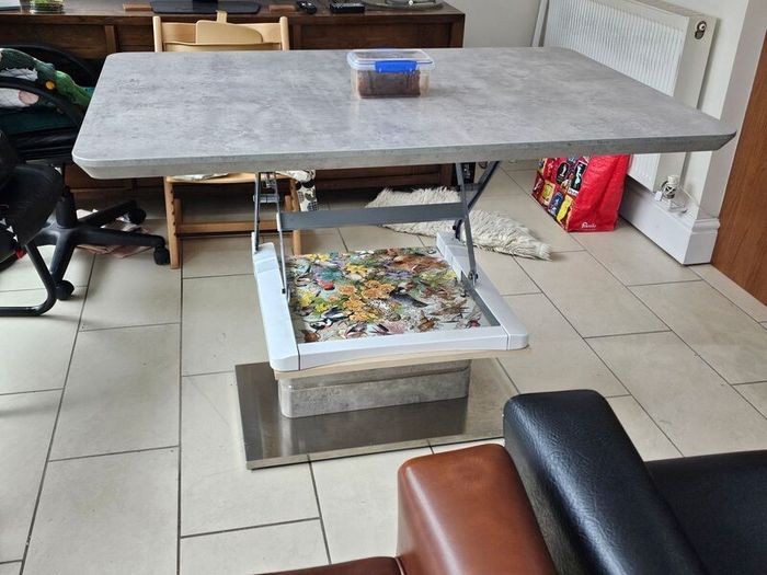 Height-adjustable dinner-coffee Table
