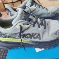 Hoka 8 UK