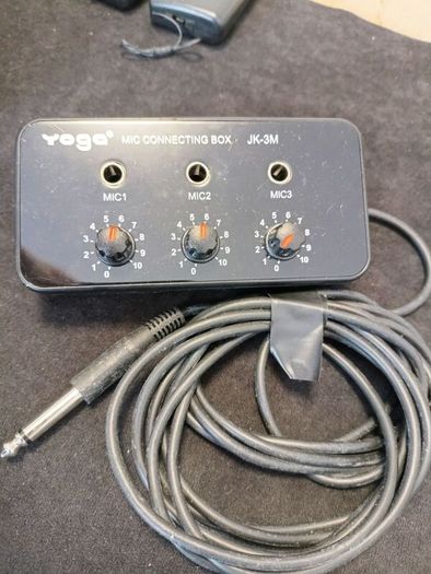 Acesonic KM-111 Karaoke Mixer USB to PC, 2 XLR Mic In, RCA In/Out Headphone Out