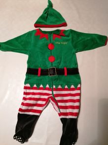 Elf and Santa Christmas outfits 3 to 6 months. 8 euro for both.