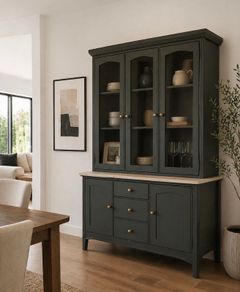 Kitchen dresser/ cabinet / sideboard