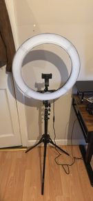 neewer ring light