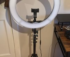neewer ring light