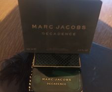 Perfum Marc Jacobs