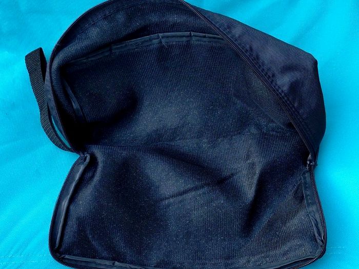 Black Lightweight Storage Bag (used).