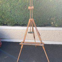 Artists Easel