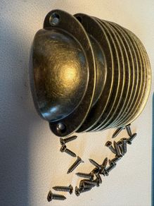 Drawer Pulls x 12