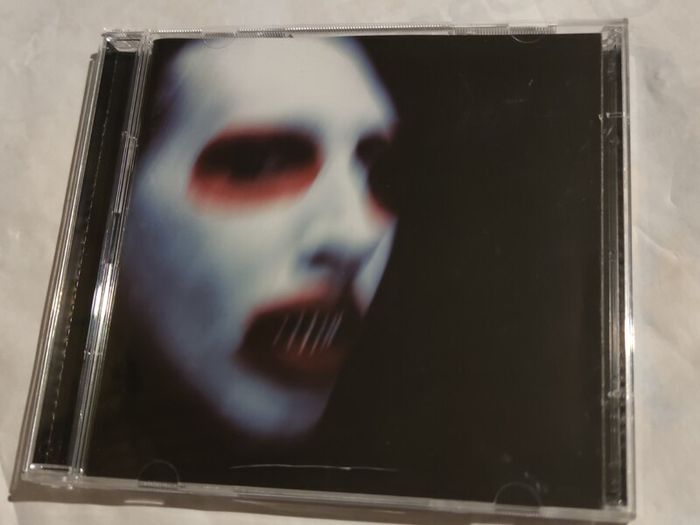 New Marilyn Manson - The Golden Age Of Grotesoul Cd & Dvd