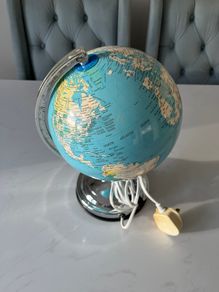 Globe plug in lamp.