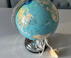 Globe plug in lamp.