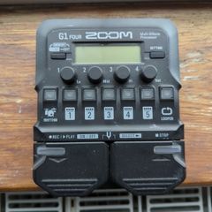 Zoom g1 four multi effect pedal