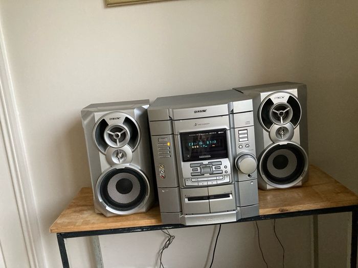 Sony 3 CD stereo system